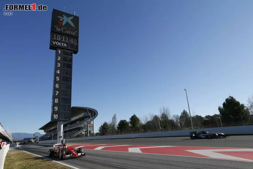 Foto zur News: Sebastian Vettel (Ferrari) und Nico Hülkenberg (Force India)