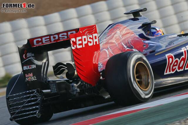 Foto zur News: Beim Toro Rosso von Max Verstappen wird die Luftströmung am Heck gemessen.