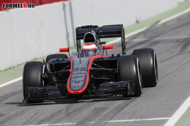 Foto zur News: Auch der letzte Testtag läuft bei McLaren nicht rund. Wegen eines Motorwechsels geht Jenson Button mit mehrstündiger Verspätung auf die Strecke und schafft nur 30 Runden.