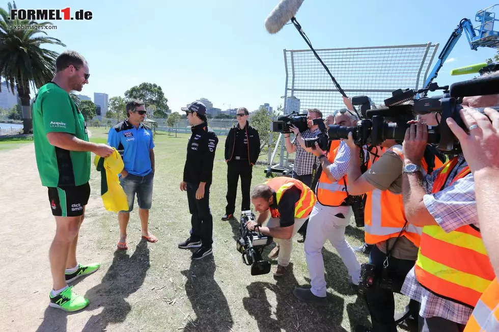 Foto zur News: Sergio Perez (Force India)