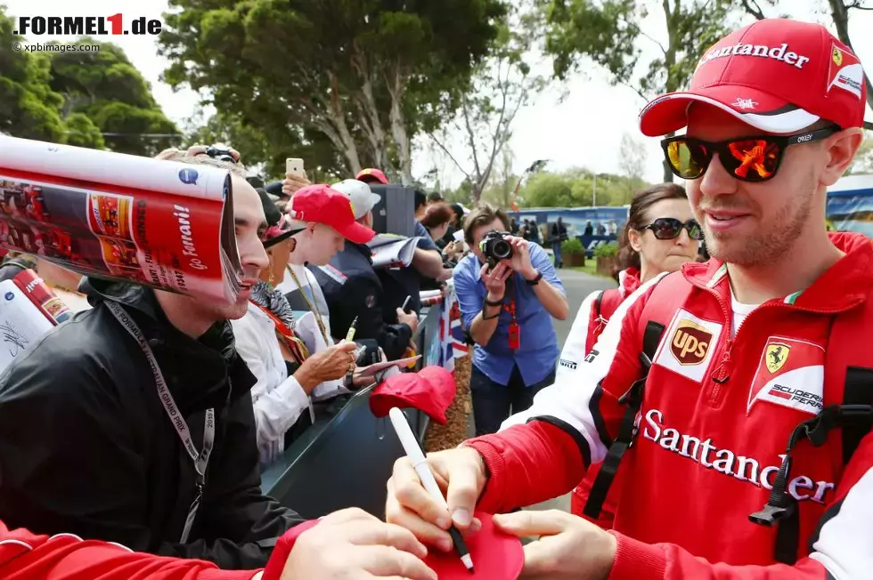 Foto zur News: Sebastian Vettel (Ferrari)