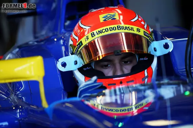 Foto zur News: Felipe Nasr (Sauber F1 Team) ist ein weiterer Formel-1-Rookie. Am Vormittag fuhr Sauber gar nicht - wegen der Streitigkeiten mit Giedo van der Garde. Am Nachmittag fuhr der 22-Jährige auf den elften Rang