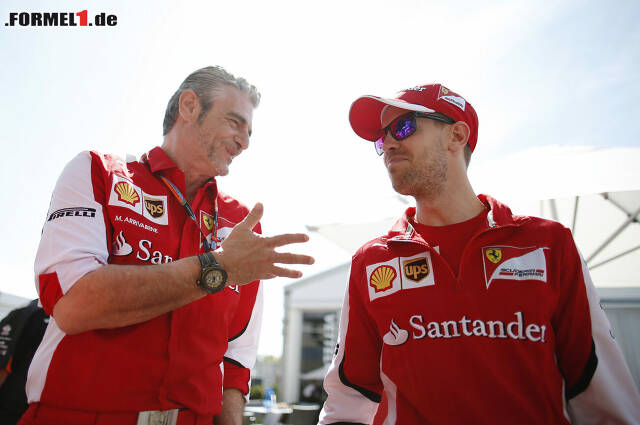 Foto zur News: Sebastian Vettel mit Teamchef Maurizio Arrivabene (Scuderia Ferrari)