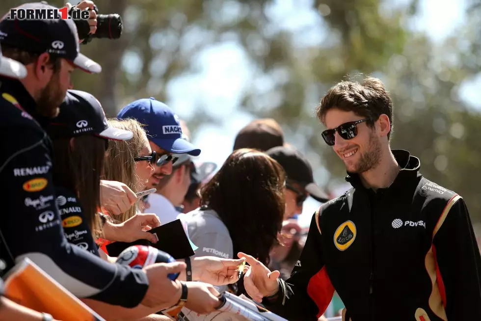 Foto zur News: Romain Grosjean fuhr im Lotus als Neunter mit 2,233 Sekunden Rückstand ebenso in die Top 10 wie...