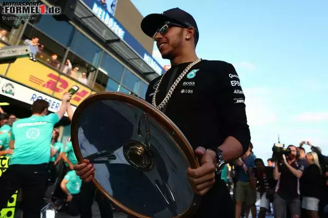 Foto zur News: Lewis Hamilton (Mercedes AMG Petronas Formula One Team)