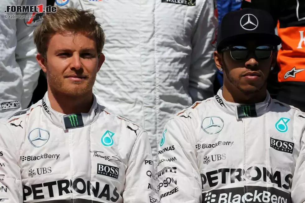 Foto zur News: Nico Rosberg (Mercedes) und Lewis Hamilton (Mercedes)