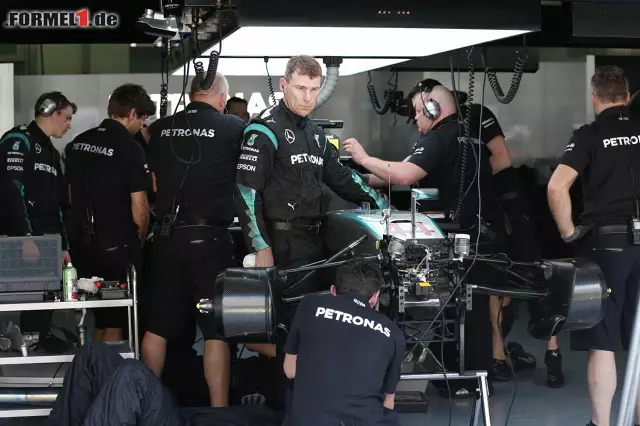 Foto zur News: Lewis Hamilton (Mercedes AMG Petronas Formula One Team)