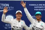 Foto zur News: Nico Rosberg (Mercedes) und Lewis Hamilton (Mercedes)