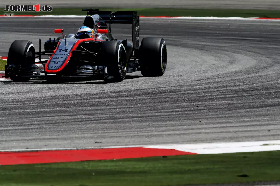 Foto zur News: Fernando Alonso (McLaren)