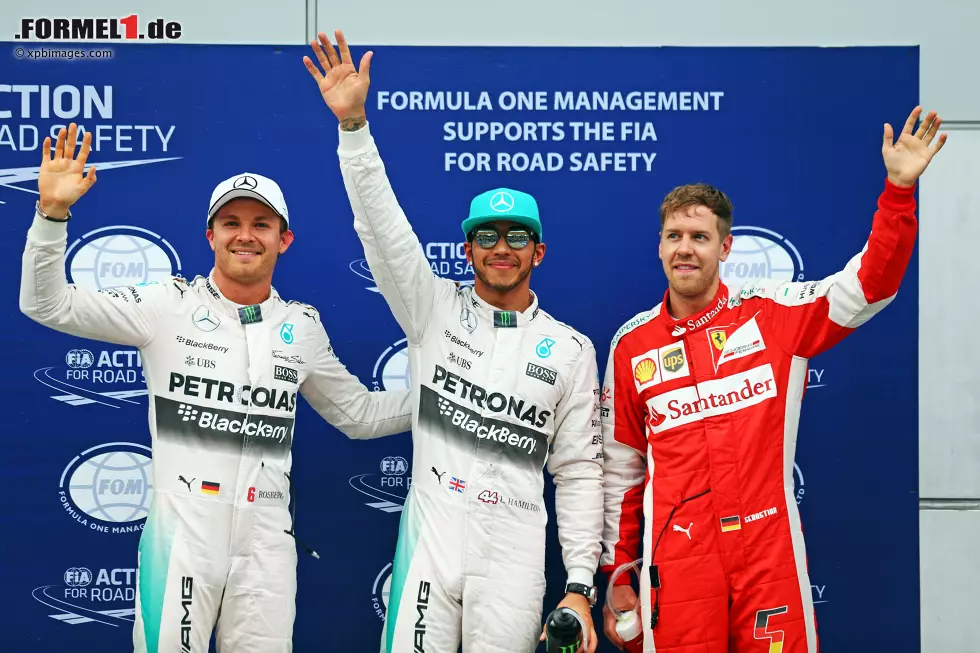 Foto zur News: Nico Rosberg (Mercedes), Lewis Hamilton (Mercedes) und Sebastian Vettel (Ferrari)