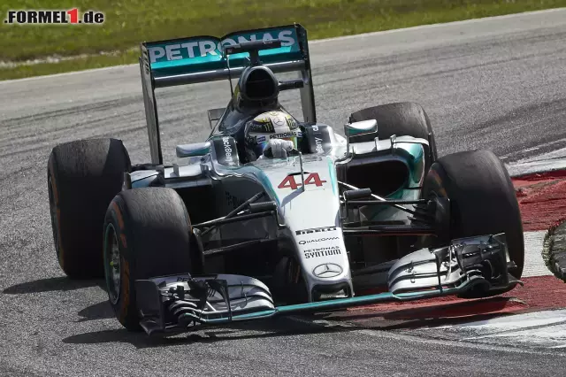 Foto zur News: Lewis Hamilton (Mercedes AMG Petronas Formula One Team)