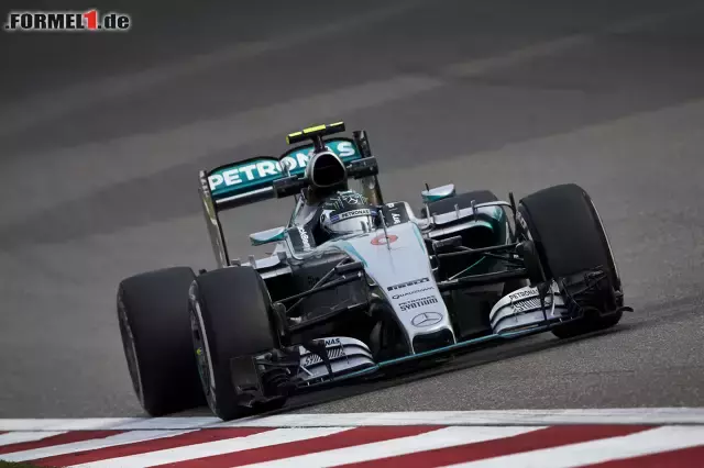 Foto zur News: Nico Rosberg (Mercedes AMG Petronas Formula One Team)