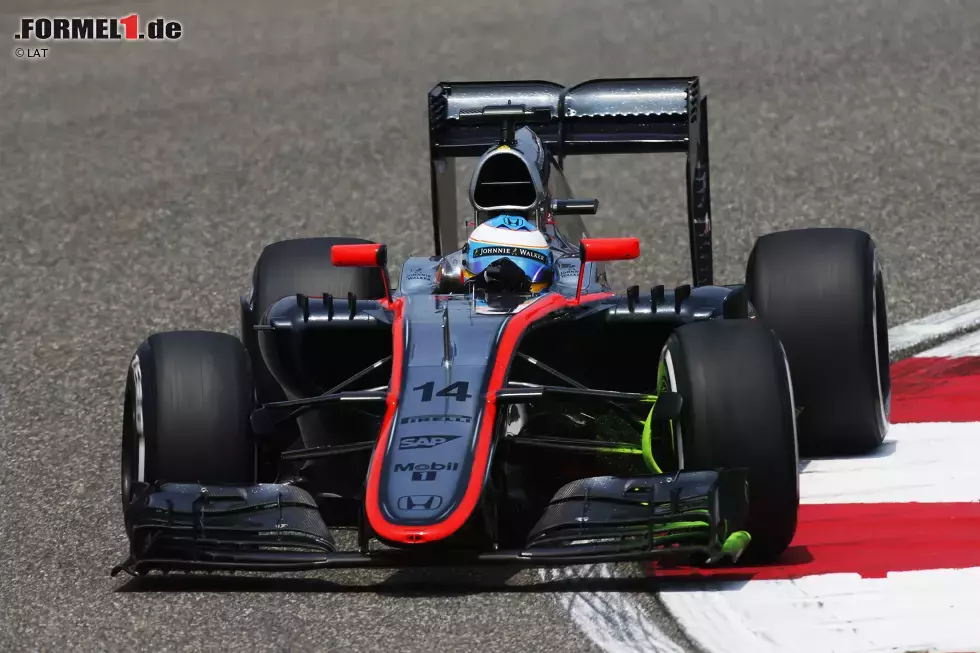 Foto zur News: Fernando Alonso (McLaren)