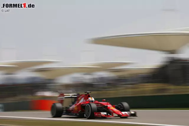 Foto zur News: Sebastian Vettel (Scuderia Ferrari)