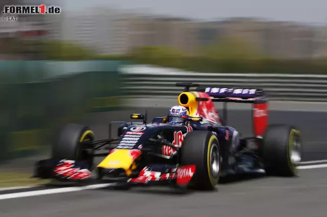 Foto zur News: Daniel Ricciardo (Infiniti Red Bull Racing)