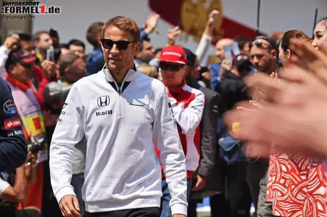 Foto zur News: Jenson Button (McLaren Honda)