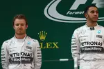 Foto zur News: Nico Rosberg (Mercedes) und Lewis Hamilton (Mercedes)