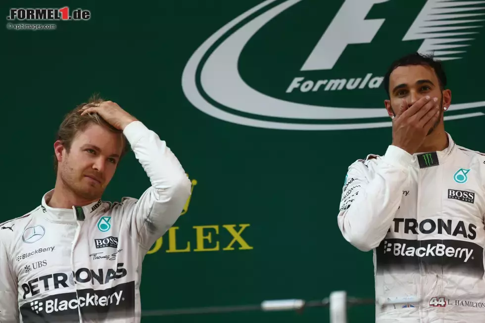 Foto zur News: Nico Rosberg (Mercedes) und Lewis Hamilton (Mercedes)