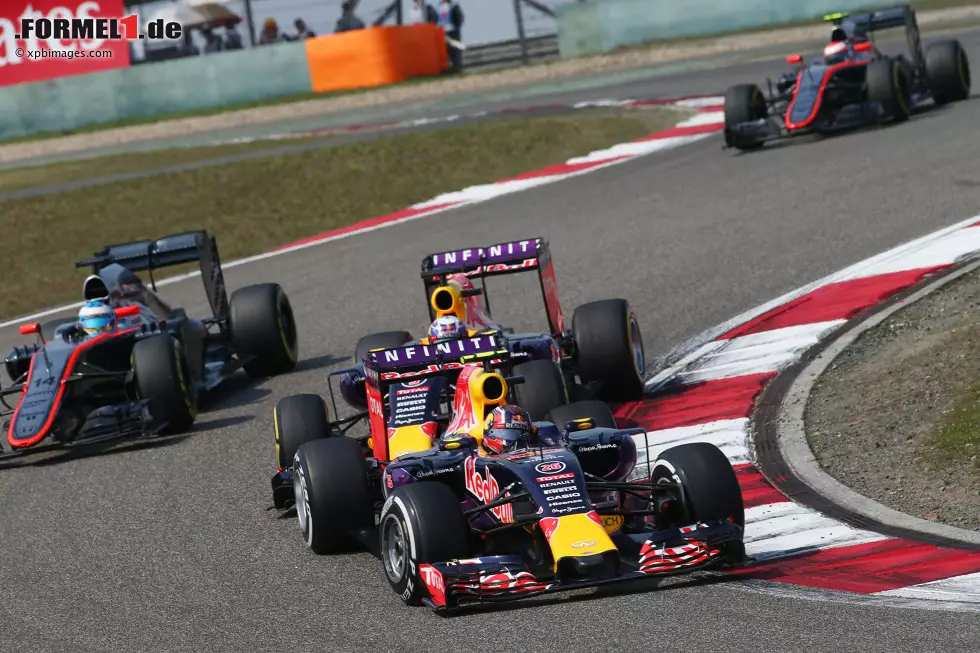 Foto zur News: Daniil Kwjat (Red Bull)