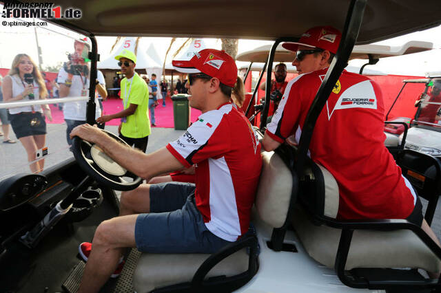 Foto zur News: Sebastian Vettel und Kimi Räikkönen (Scuderia Ferrari)