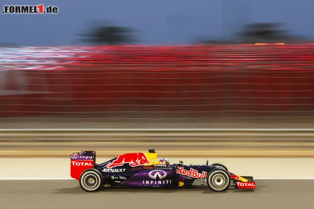 Foto zur News: Daniel Ricciardo (Infiniti Red Bull Racing)