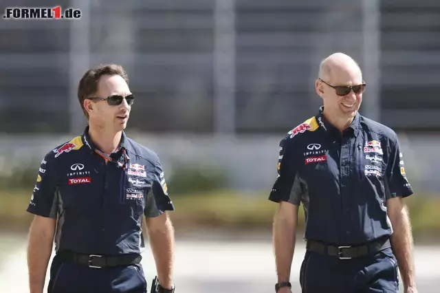 Foto zur News: Christian Horner mit Adrian Newey (Infiniti Red Bull Racing)