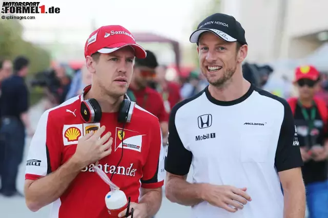 Foto zur News: Sebastian Vettel mit Jenson Button