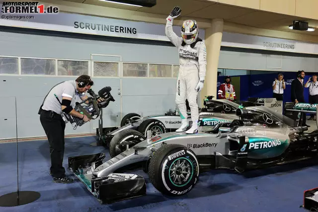 Foto zur News: Lewis Hamilton (Mercedes AMG Petronas Formula One Team)