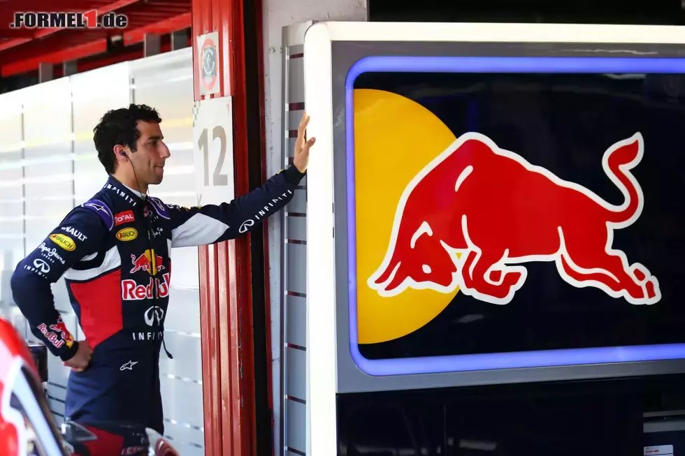 Foto zur News: Daniel Ricciardo (Infiniti Red Bull Racing)