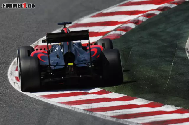 Foto zur News: Fernando Alonso (McLaren Honda)