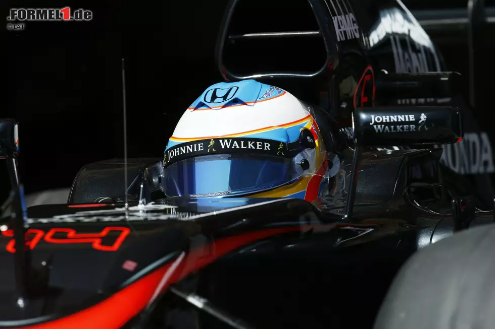 Foto zur News: Fernando Alonso (McLaren)