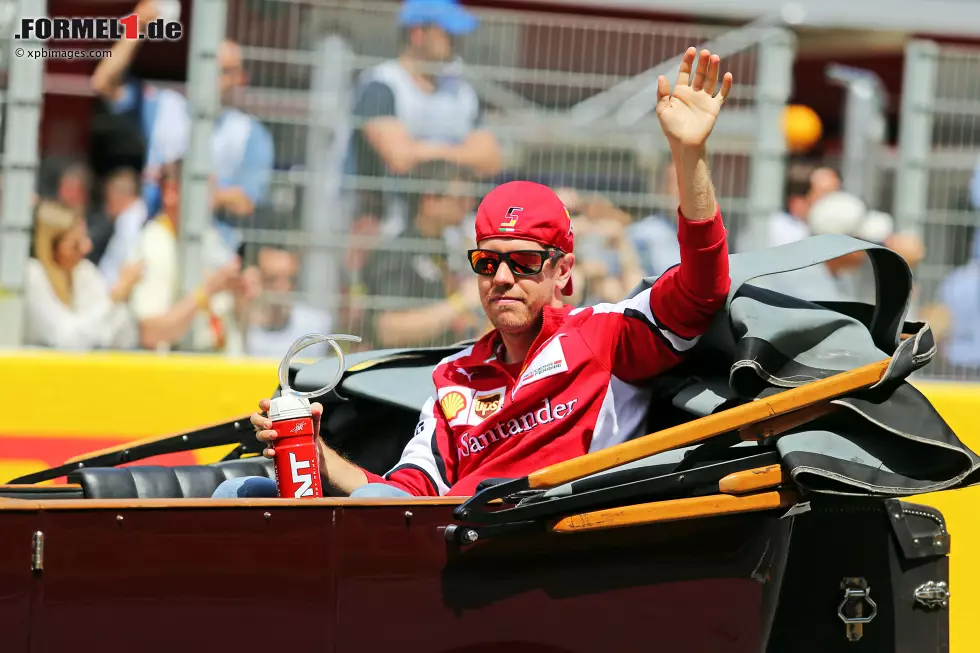 Foto zur News: Sebastian Vettel (Ferrari)