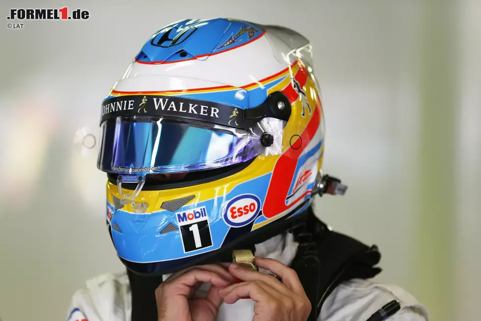 Foto zur News: Fernando Alonso (McLaren)