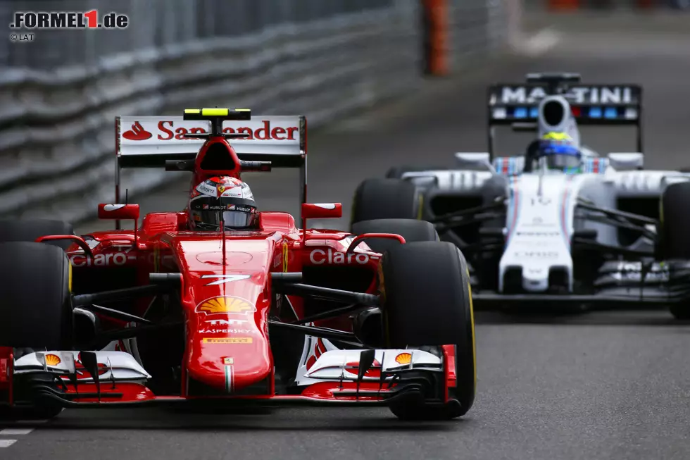 Foto zur News: Kimi Räikkönen (Ferrari) und Felipe Massa (Williams)