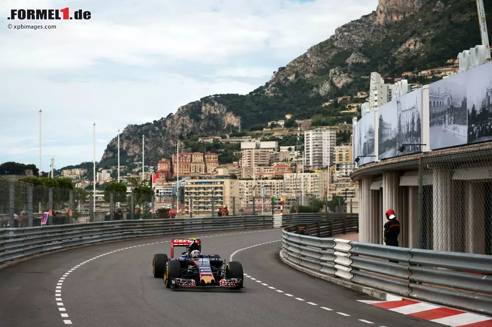 Foto zur News: Carlos Sainz (Toro Rosso)