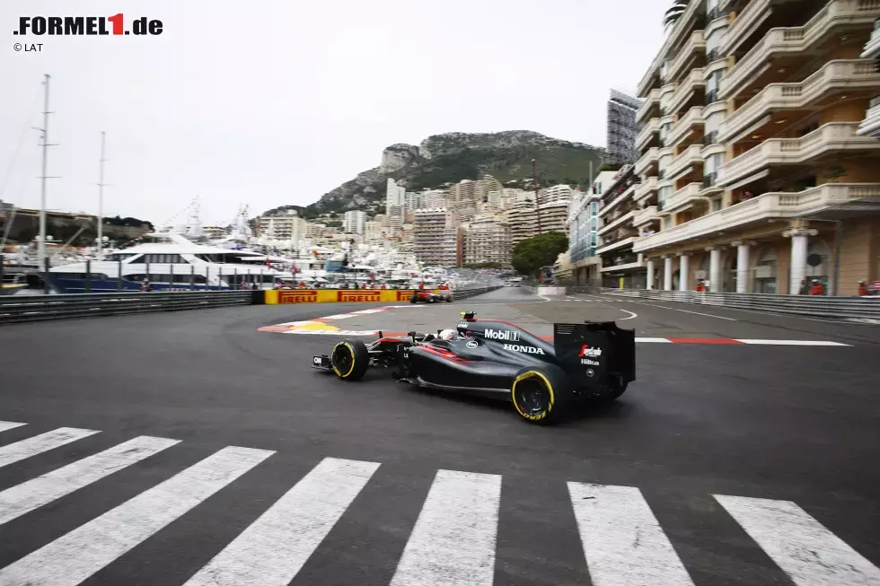 Foto zur News: Jenson Button (McLaren)