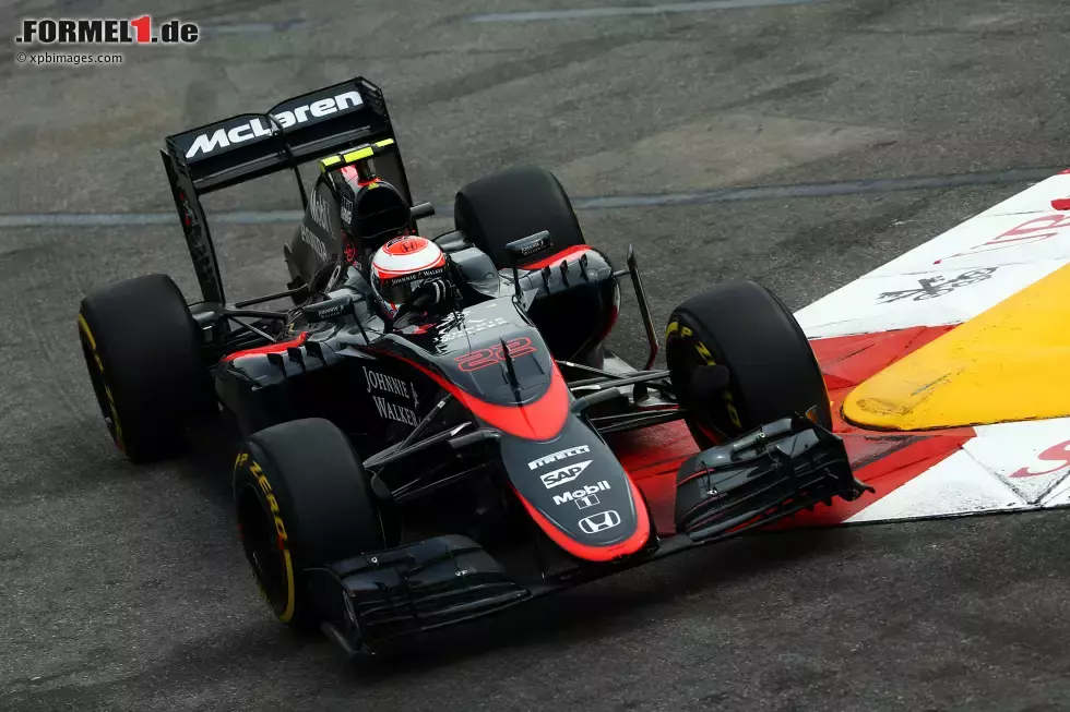 Foto zur News: Jenson Button (McLaren)