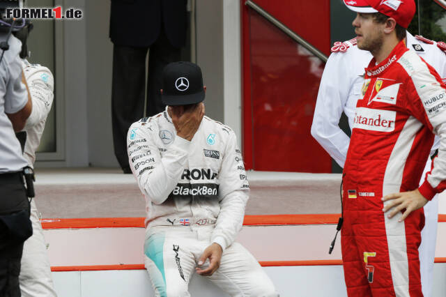 Foto zur News: Lewis Hamilton (Mercedes AMG Petronas Formula One Team)