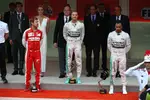 Foto zur News: Nico Rosberg (Mercedes) gewinnt etwas überraschend in Monte Carlo 2015, Sebastian Vettel (Ferrari) wird Zweiter vor Lewis Hamilton (Mercedes)