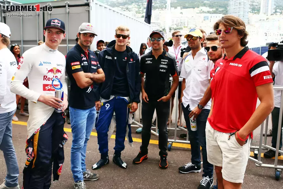 Foto zur News: Max Verstappen (Toro Rosso), Carlos Sainz (Toro Rosso), Marcus Ericsson (Sauber), Sergio Perez (Force India), Felipe Nasr (Sauber) und Will Stevens (Manor-Marussia)