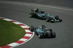 Foto zur News: Lewis Hamilton (Mercedes) und Nico Rosberg (Mercedes)