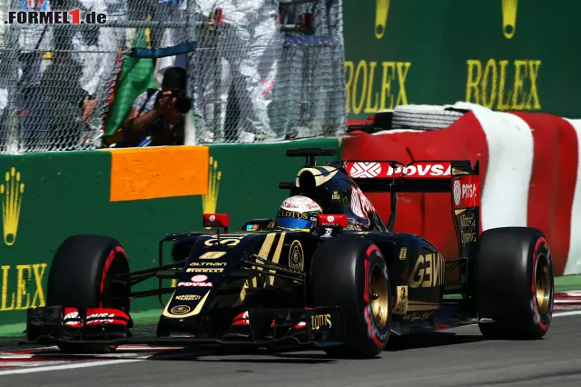 Foto zur News: Auch Romain Grosjean (Lotus F1 Team) schaffte den Sprung in die Top 10 - mit 0,801 Sekunden Rückstand. Er war damit...