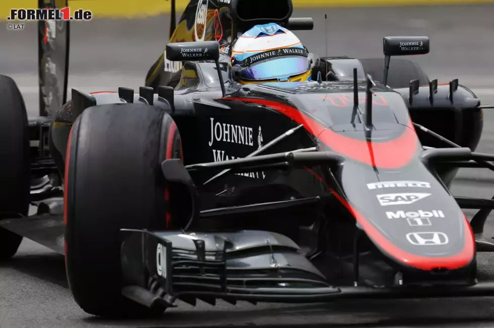 Foto zur News: Fernando Alonso (McLaren)