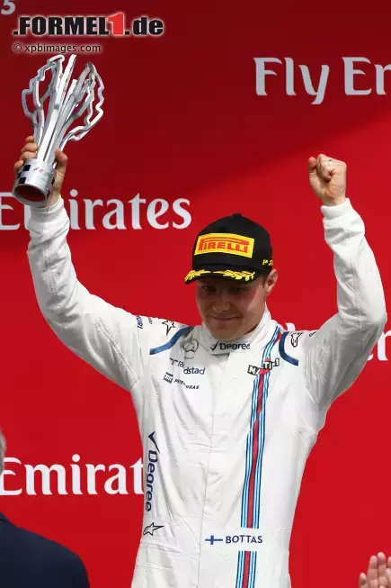 Foto zur News: Valtteri Bottas (Williams)