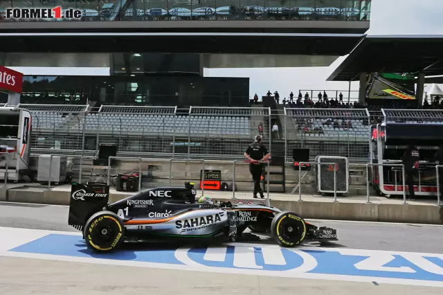 Foto zur News: ...Sergio Perez landete, der im Force India mit 0,985 Sekunden Rückstand wiederum die Top 10 komplettierte