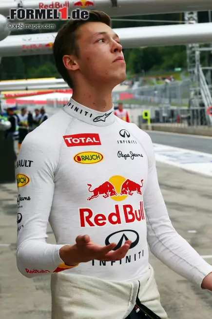 Foto zur News: Daniil Kwjat (Red Bull)