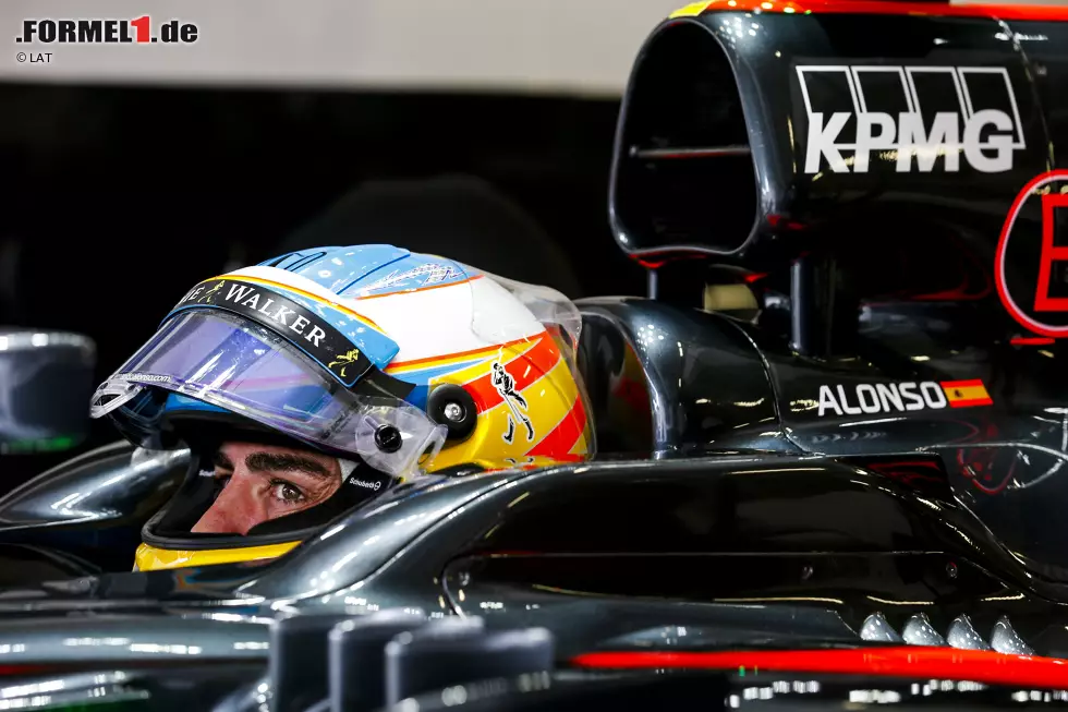 Foto zur News: Fernando Alonso (McLaren)