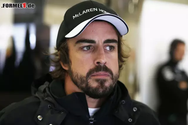 Foto zur News: Lange Gesichert gab es wieder einmal bei Fernando Alonso und McLaren - Rang 15 für Alonso, Platz 17 für Button