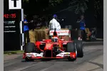 Foto zur News: Marc Gene im Ferrari F10