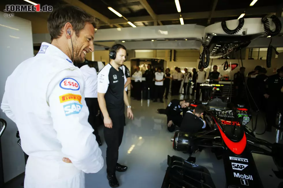 Foto zur News: Jenson Button (McLaren)